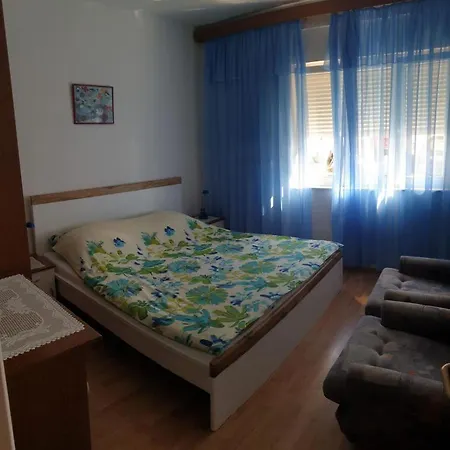 Apartman Peros